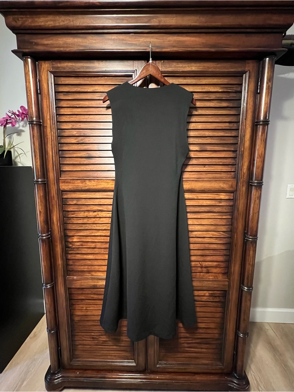 NWT Zara‎ Black Sleeveless A-Line Midi Dress Minimalist Elegant Size Large - Picture 4 of 16